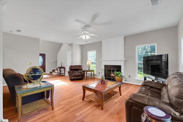 11 Eagleston Lane, Simpsonville, SC 29680