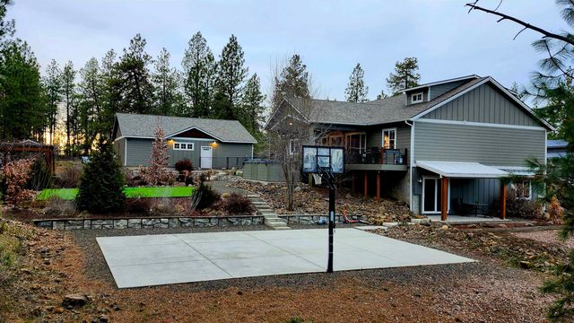 5515 S Russell Ln, Spokane, WA 99224