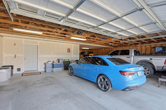 5515 S Russell Ln, Spokane, WA 99224