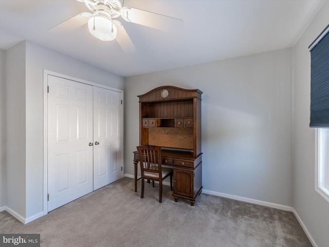 1 DENTON CIR, Newtown, PA 18940