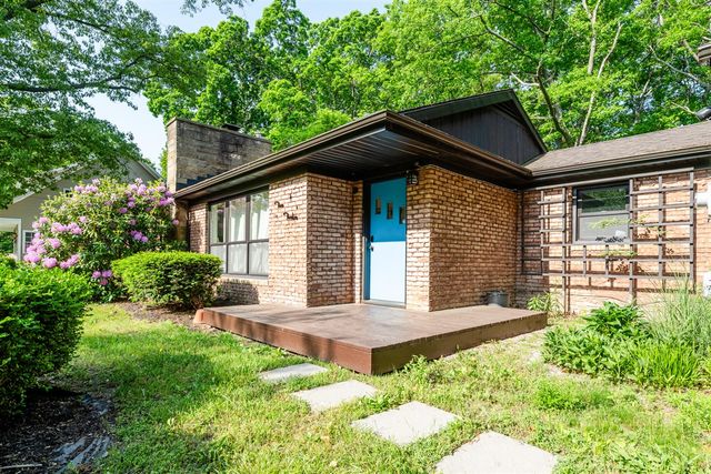 212 N Maple Street, Saugatuck, MI 49453