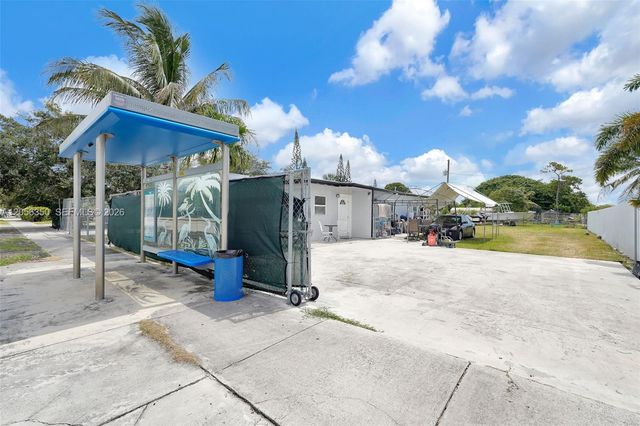 17821 SW 107th Ave, Miami, FL 33157