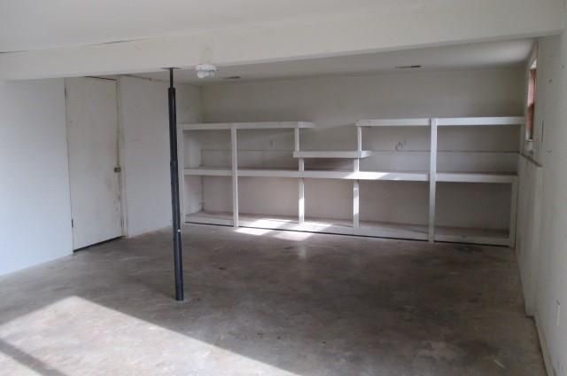 810 Pine Street, Pleasant Hill, MO 64080