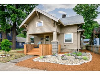 561 MADISON St, Eugene, OR 97402