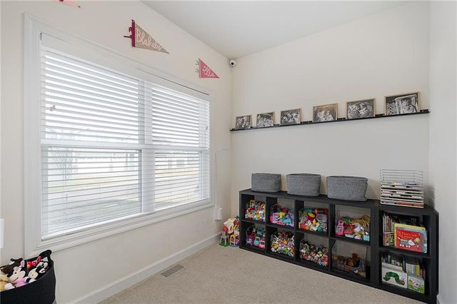 19727 W 196th Terrace, Spring Hill, KS 66083