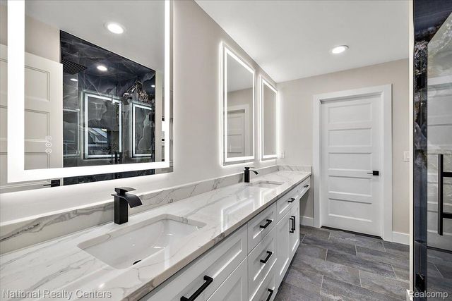 1032 E BRECKENRIDGE Street, Ferndale, MI 48220