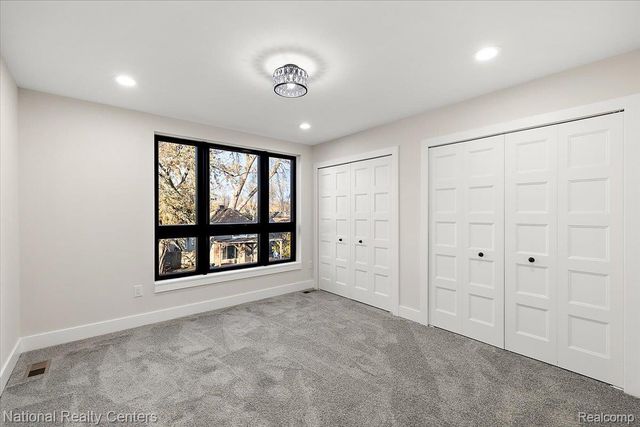 1032 E BRECKENRIDGE Street, Ferndale, MI 48220