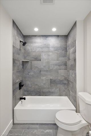 1032 E BRECKENRIDGE Street, Ferndale, MI 48220