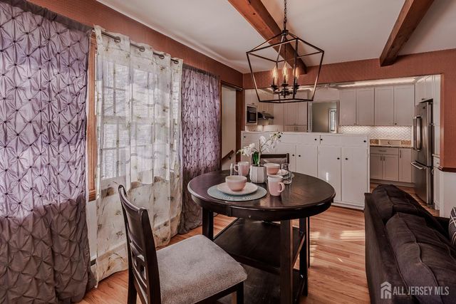 25 colburn Road, East Brunswick, NJ 08816