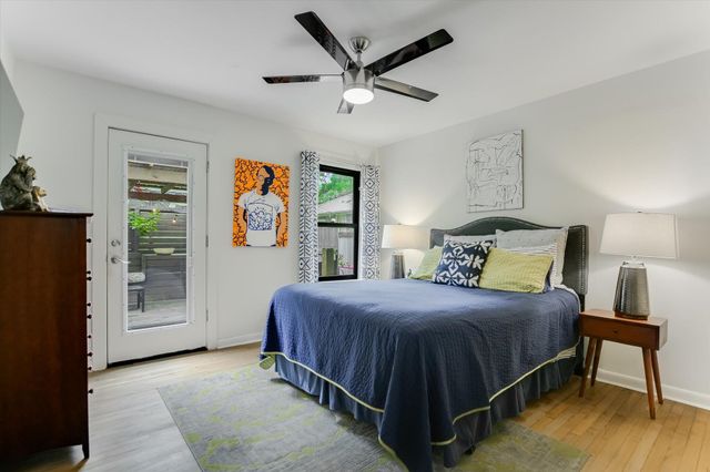 56 Waller ST, Austin, TX 78702