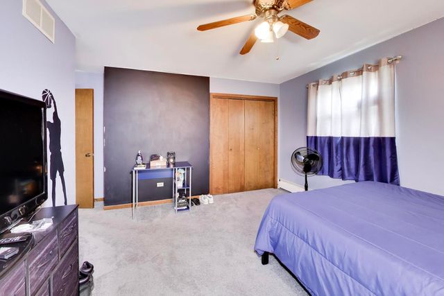 18026 State Line Avenue, Lansing, IL 60438
