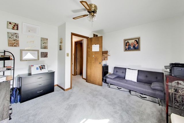 18026 State Line Avenue, Lansing, IL 60438
