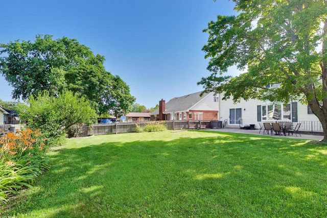 18026 State Line Avenue, Lansing, IL 60438