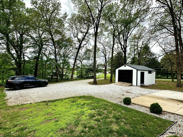 5096 S Farm Road 189, Rogersville, MO 65742