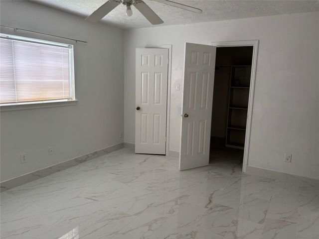 2514 Radcliffe Drive, Sugar Land, TX 77498