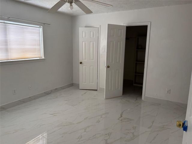 2514 Radcliffe Drive, Sugar Land, TX 77498