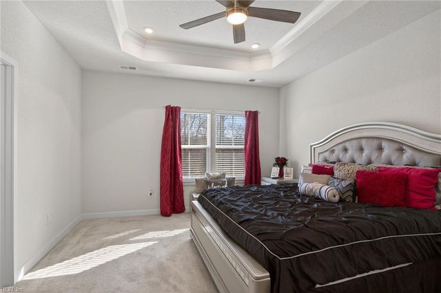 908 Capstan WAY, Chesapeake, VA 23323