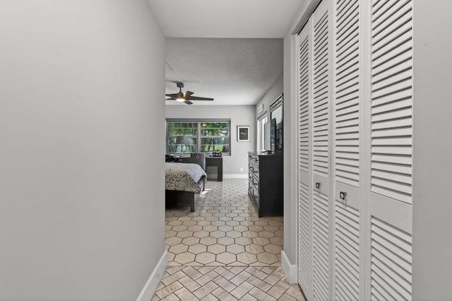 4500 Gefion Court 106, Lake Worth, FL 33467