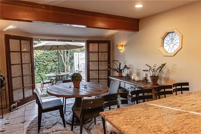 3769 Mound View, Studio City, CA 91604