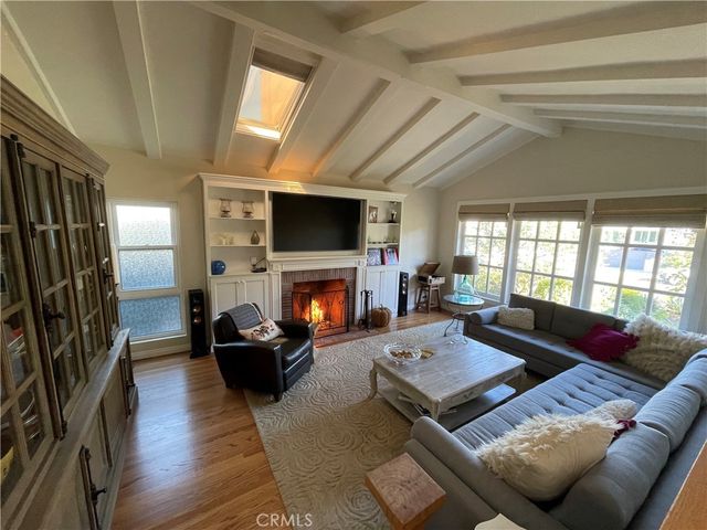 3769 Mound View, Studio City, CA 91604
