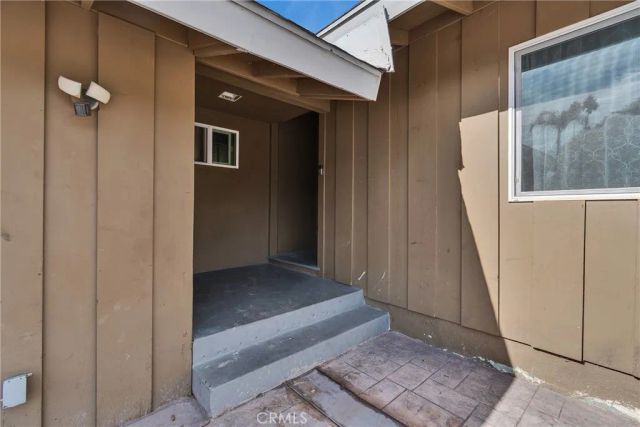 5121 Sierra Street, Riverside, CA 92504