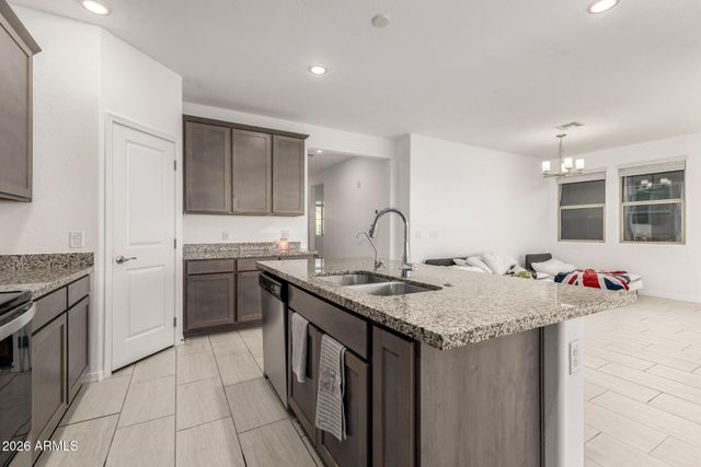 15167 W DESERT BLOOM Street, Goodyear, AZ 85338