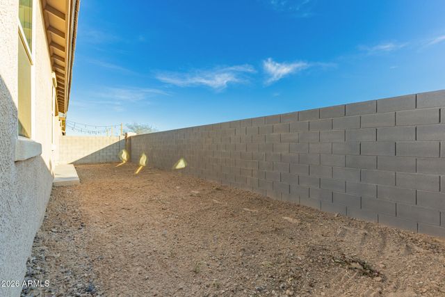 15167 W DESERT BLOOM Street, Goodyear, AZ 85338