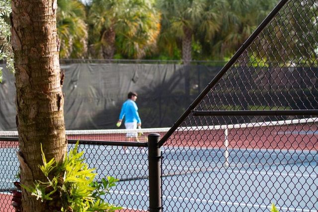 4083 Sunset Way, Pompano Beach, FL 33069