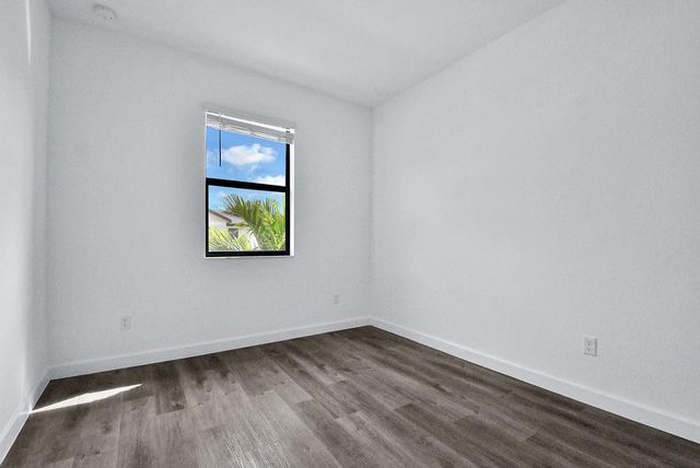 4083 Sunset Way, Pompano Beach, FL 33069