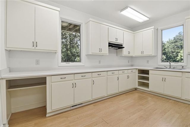 98 Wrens Nest, Big Canoe, GA 30143