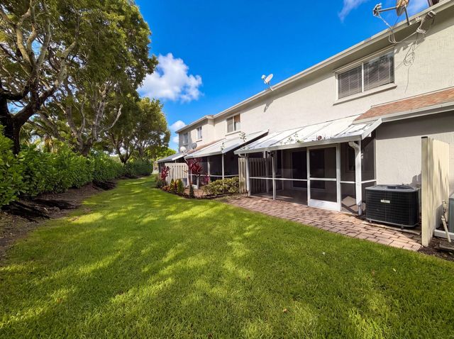 1480 47th, Deerfield Beach, FL 33442