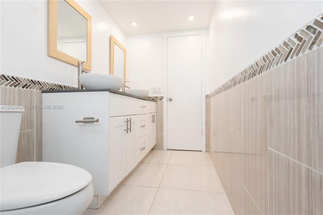 300 NW 42nd Avenue 411, Miami, FL 33126