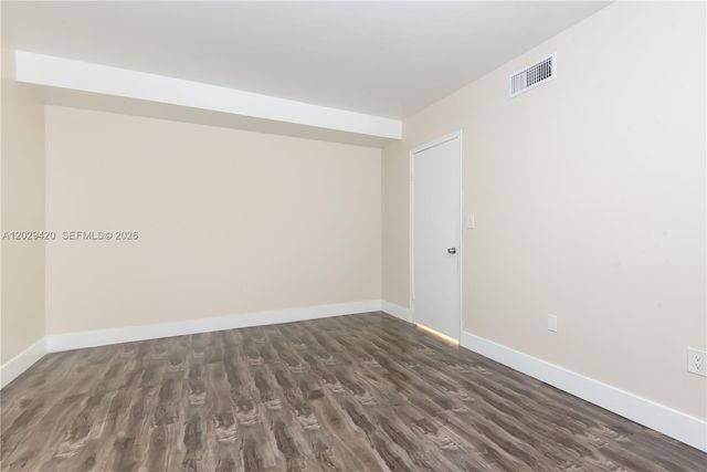 300 NW 42nd Avenue 411, Miami, FL 33126