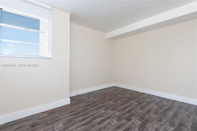 300 NW 42nd Avenue 411, Miami, FL 33126