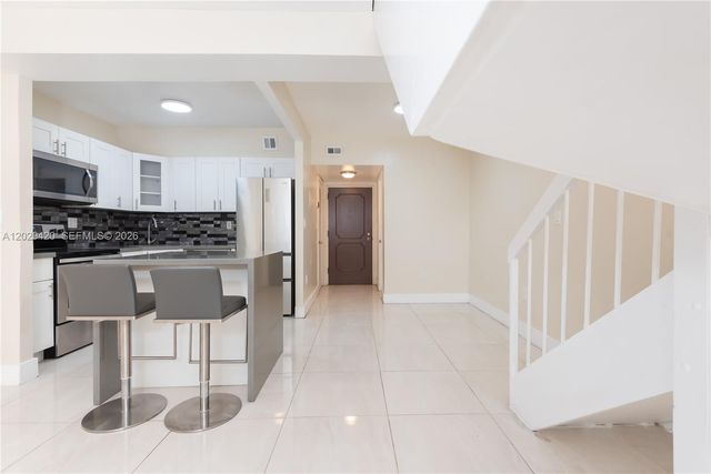 300 NW 42nd Avenue 411, Miami, FL 33126