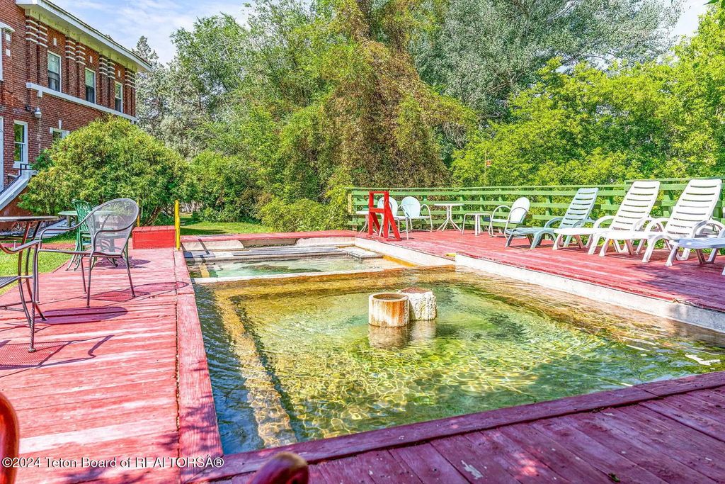 94 N CENTER ST, Lava Hot Springs, ID 83246 photo 10