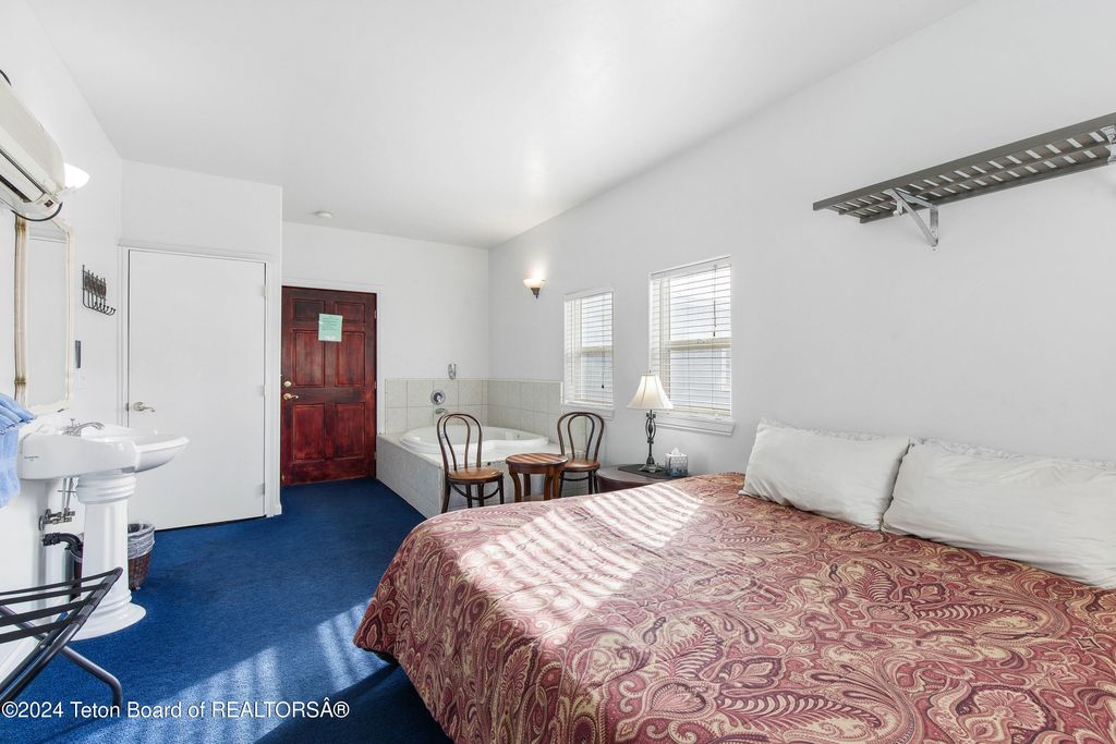 94 N CENTER ST, Lava Hot Springs, ID 83246 photo 29