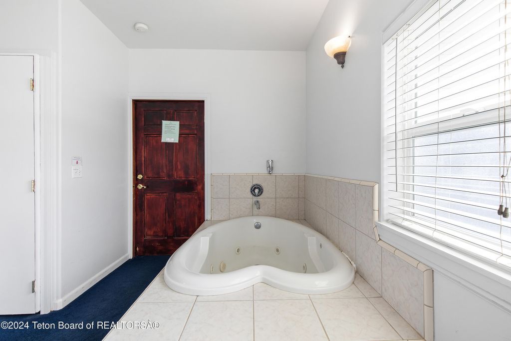 94 N CENTER ST, Lava Hot Springs, ID 83246 photo 30