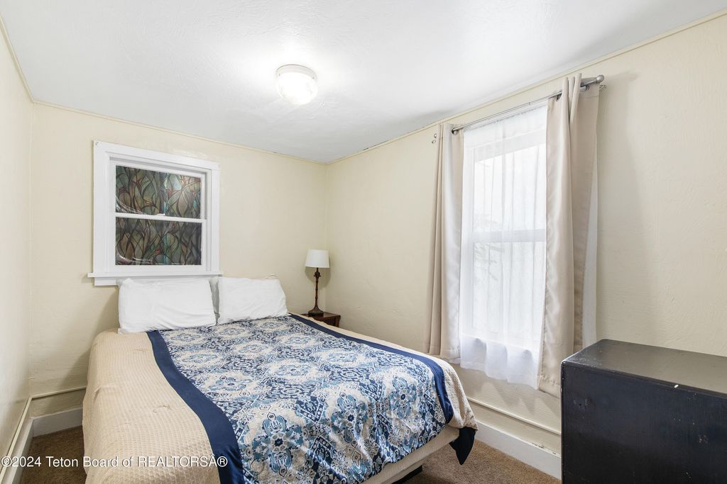 94 N CENTER ST, Lava Hot Springs, ID 83246 photo 37