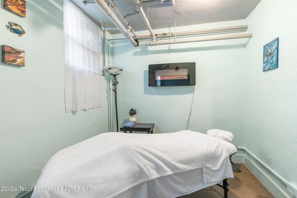 94 N CENTER ST, Lava Hot Springs, ID 83246 photo 43