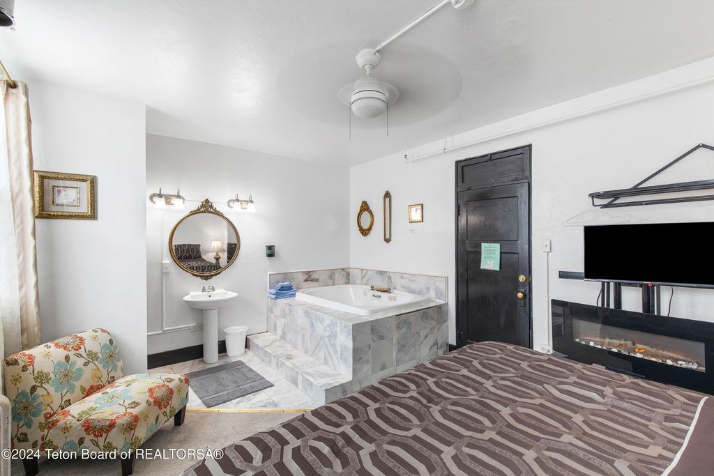 94 N CENTER ST, Lava Hot Springs, ID 83246 photo 49