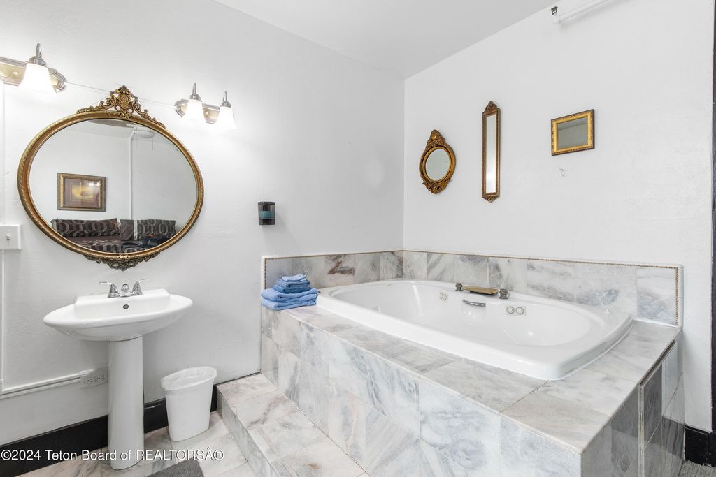 94 N CENTER ST, Lava Hot Springs, ID 83246 photo 50