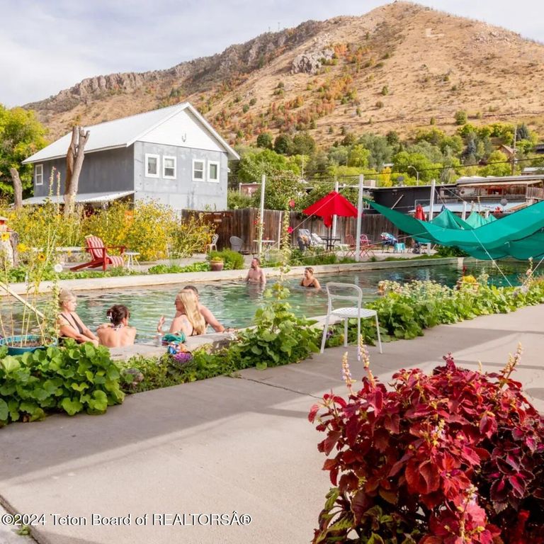 94 N CENTER ST, Lava Hot Springs, ID 83246 photo 7