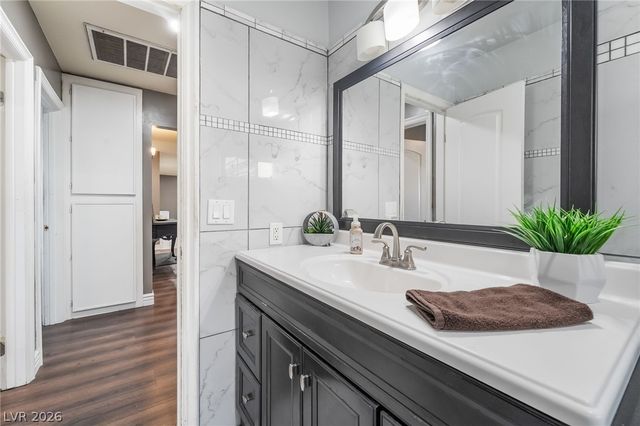 649 Apollo Avenue, Henderson, NV 89002