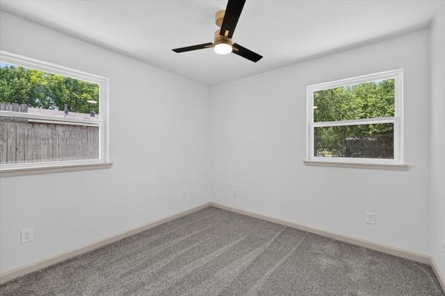 205 Summercrest Boulevard, Burleson, TX 76028