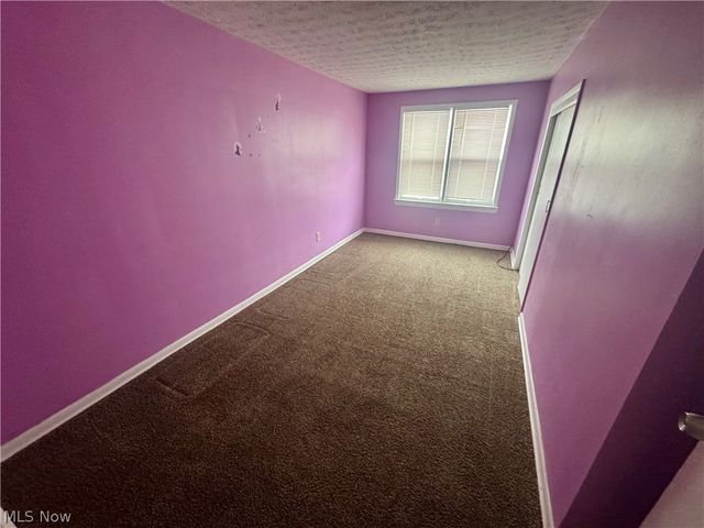 839 Lecona Road, Cleveland Heights, OH 44121