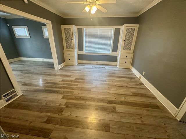 839 Lecona Road, Cleveland Heights, OH 44121