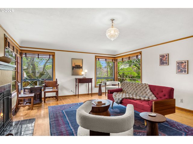 6544 Se 36TH Ave, Portland, OR 97202