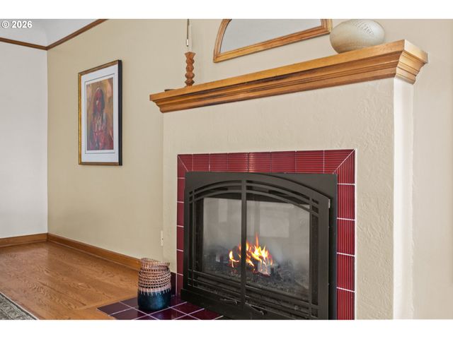 6544 Se 36TH Ave, Portland, OR 97202