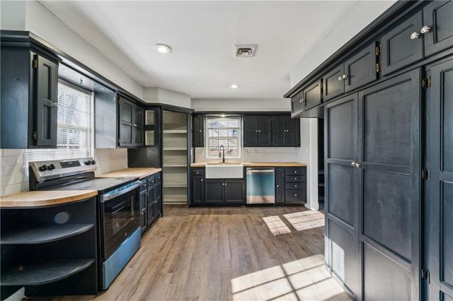 3615 Dover Street, Kansas City, KS 66106